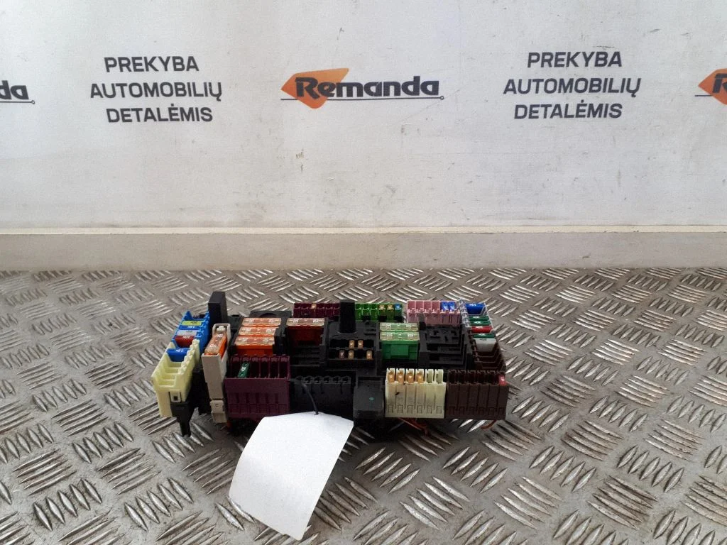 Drošinātāju bloks A2229061201