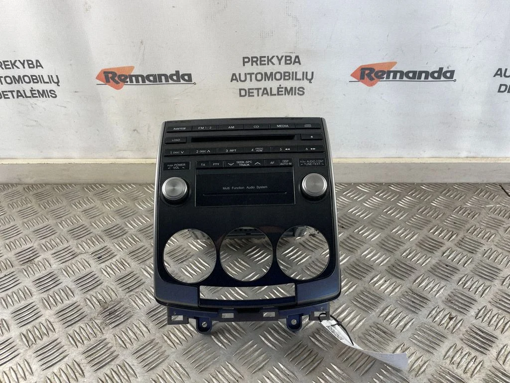 Radio/CD/DVD/GPS head unit 14797325