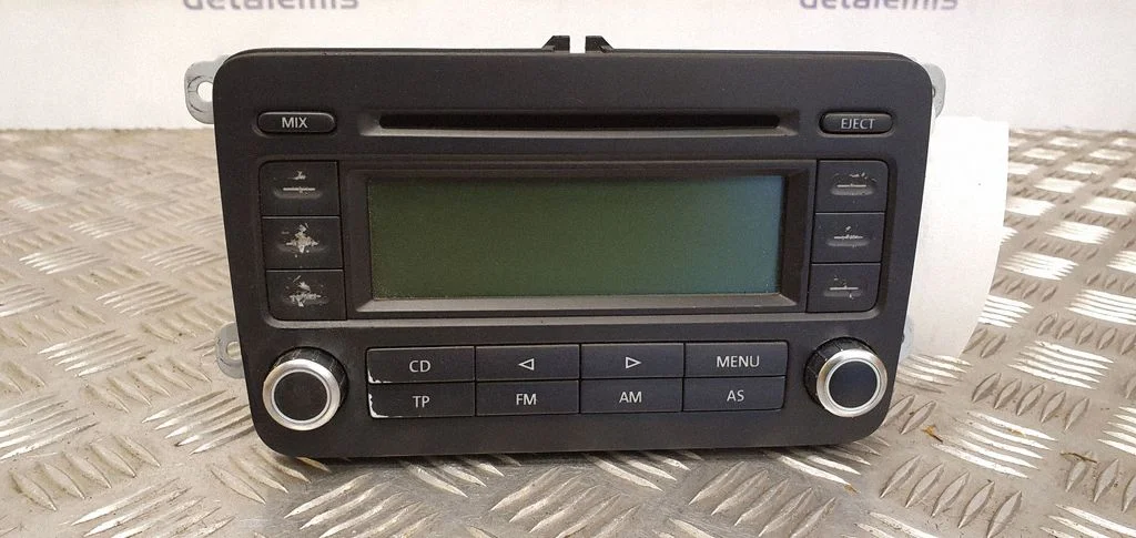 Radio/CD/DVD atskaņotājs/navigācija 1K0035186P