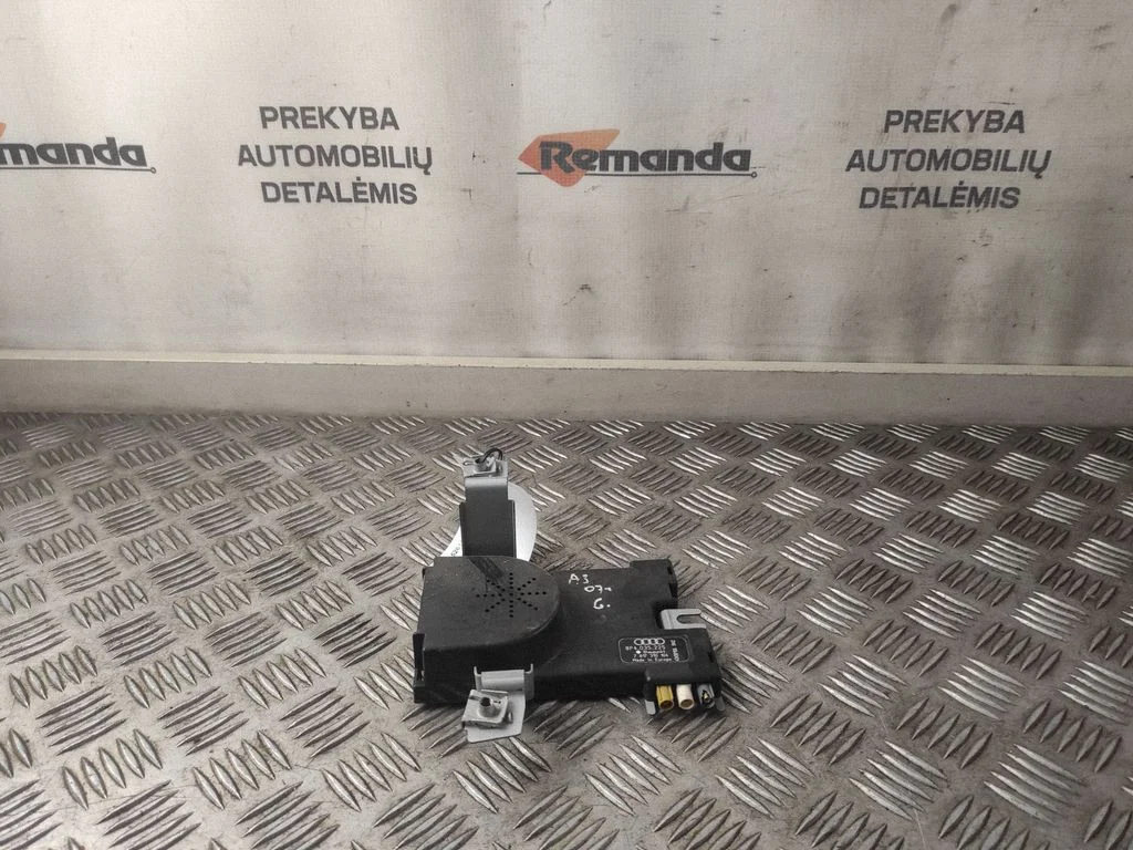 Wzmacniacz antenowy – Audi A3 S3 8P (2003-2012)