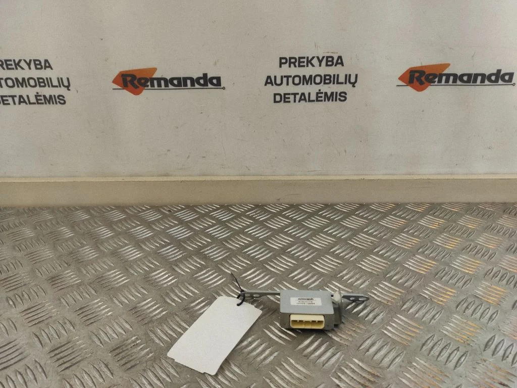 Antenni võimendi – Toyota RAV 4 (XA50) (2018-)