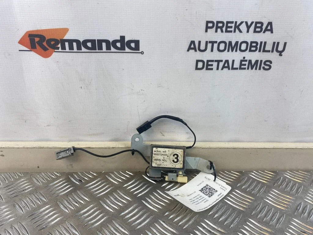 Antenas pastiprinātājs 86327SA020