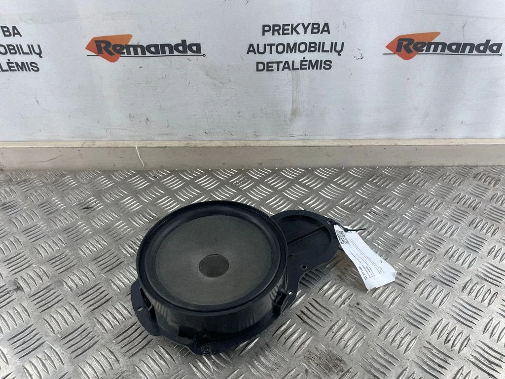 Front door speaker – Volkswagen Passat CC (2008-2016)