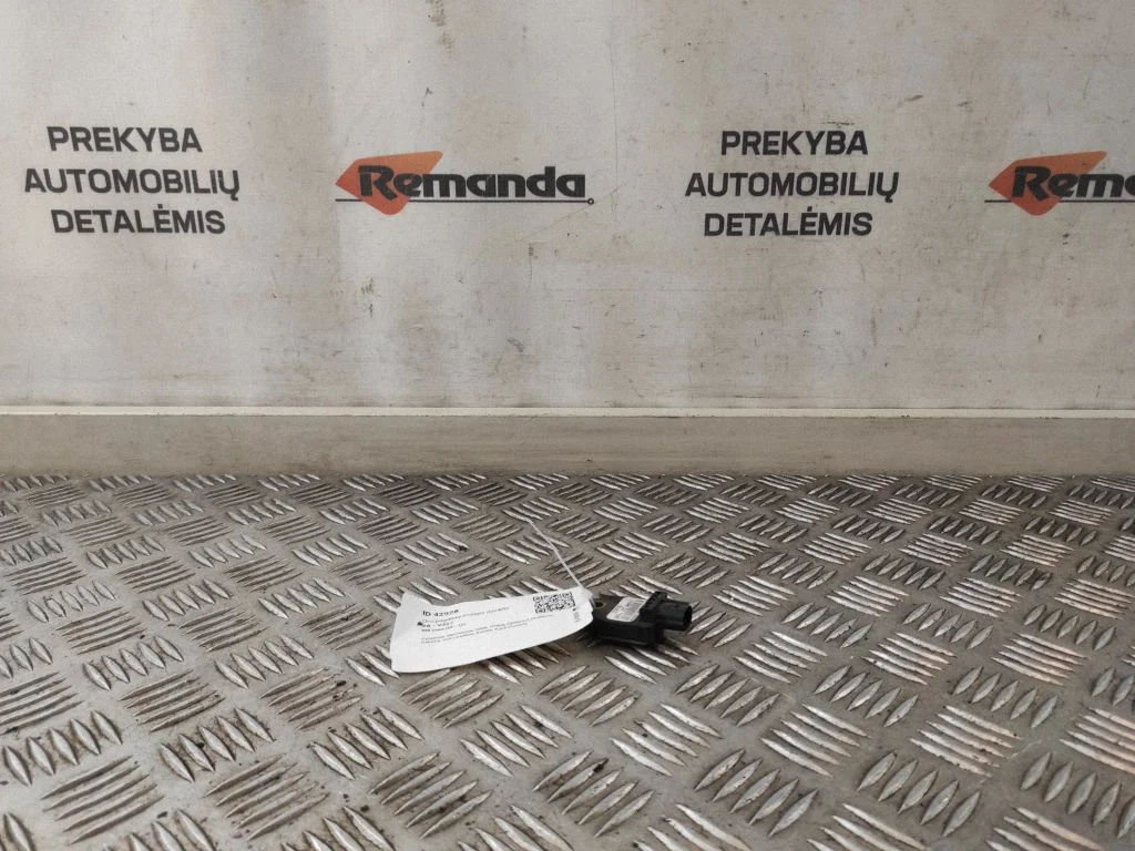 Drošības spilvenu trieciena sensors 959201H100