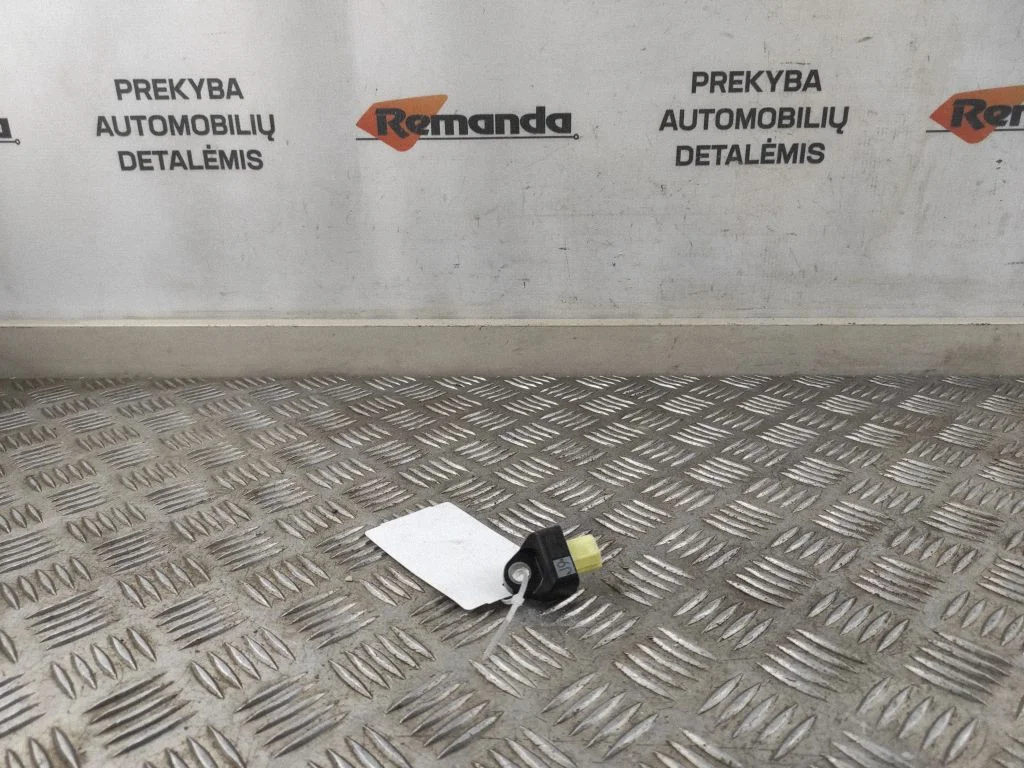 Drošības spilvenu trieciena sensors 8983147050