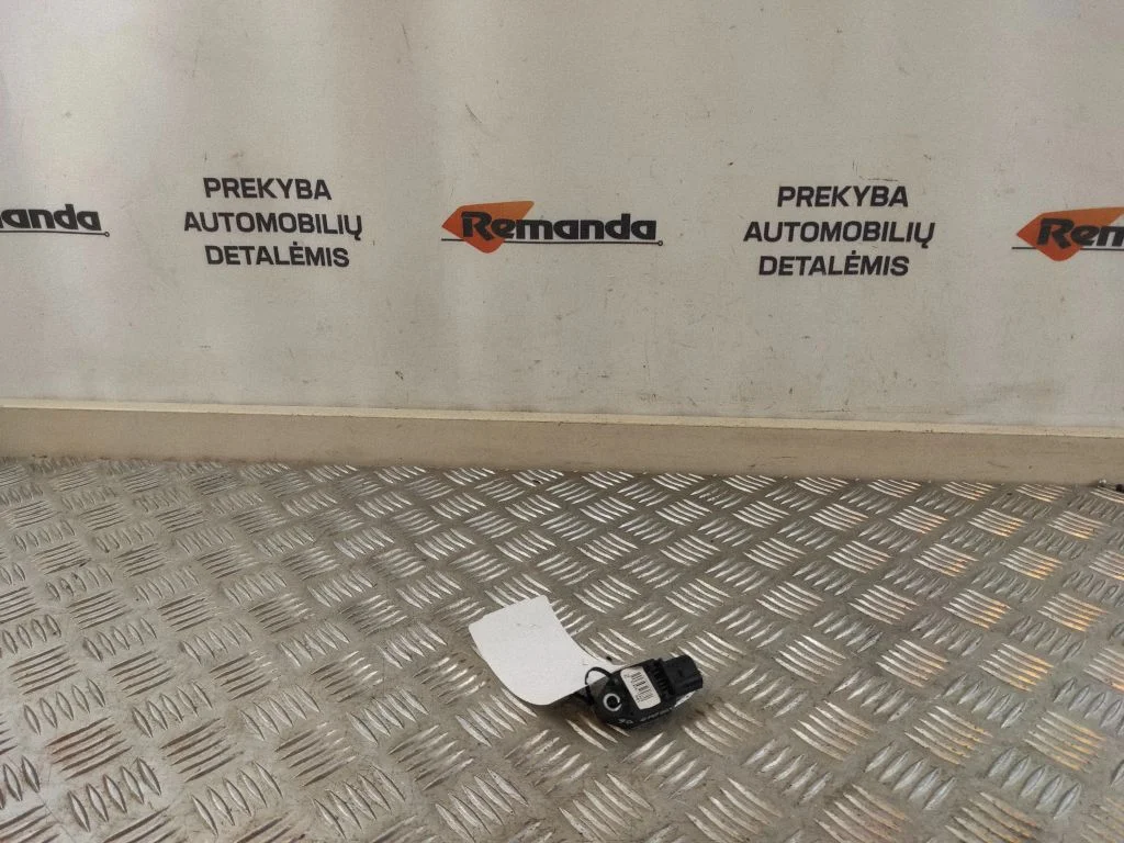Turvapadja löögiandur 898310H010