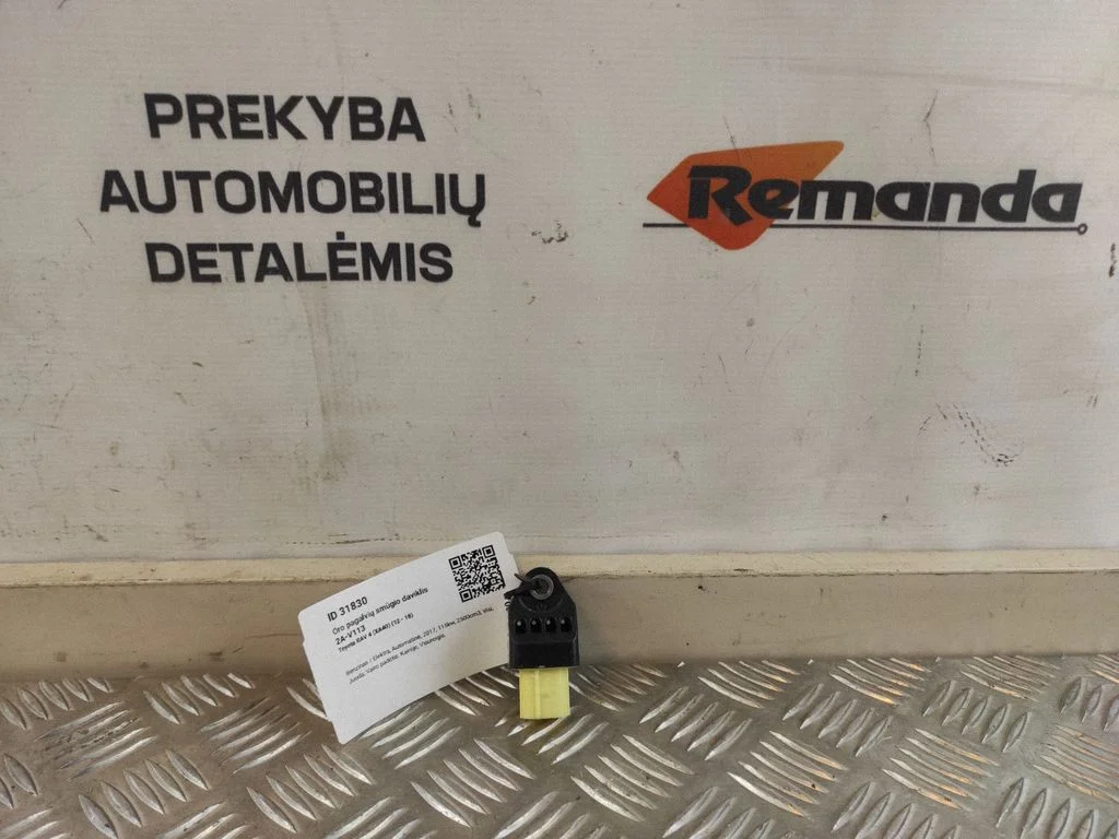 Drošības spilvenu trieciena sensors 8983112030
