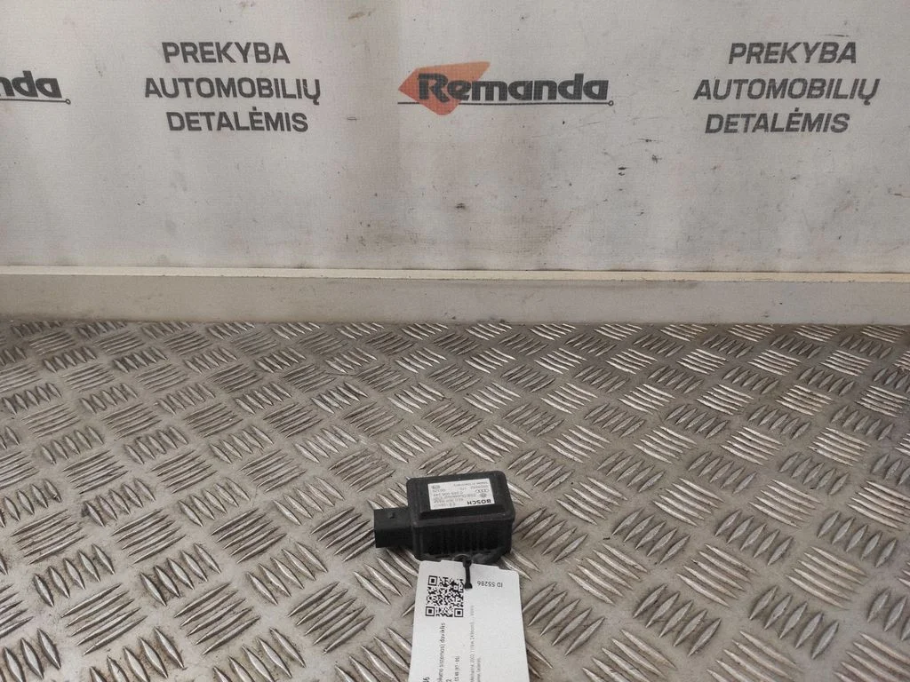 ESP (stabilitātes sistēmas) sensors (paātrinājuma sensors) 8E0907637A
