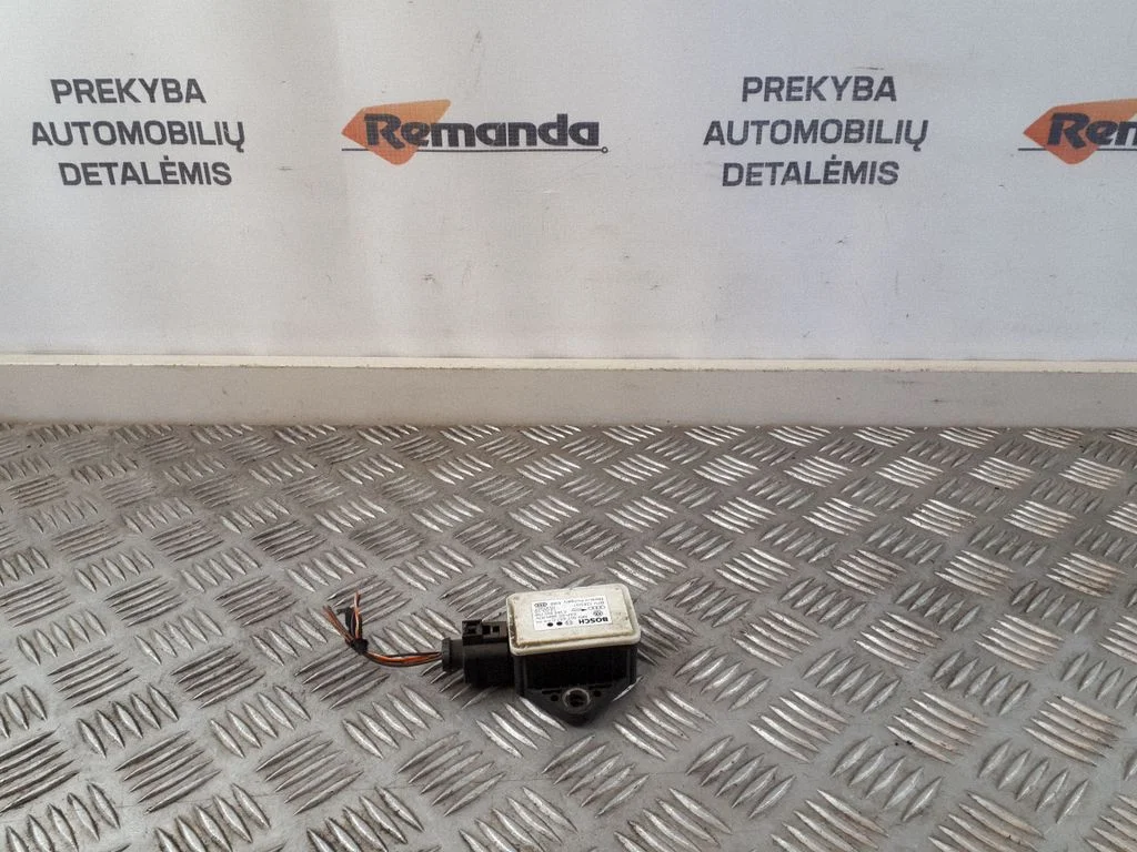 ESP acceleration yaw rate sensor – Audi A4 Allroad B8 (2008-2016)