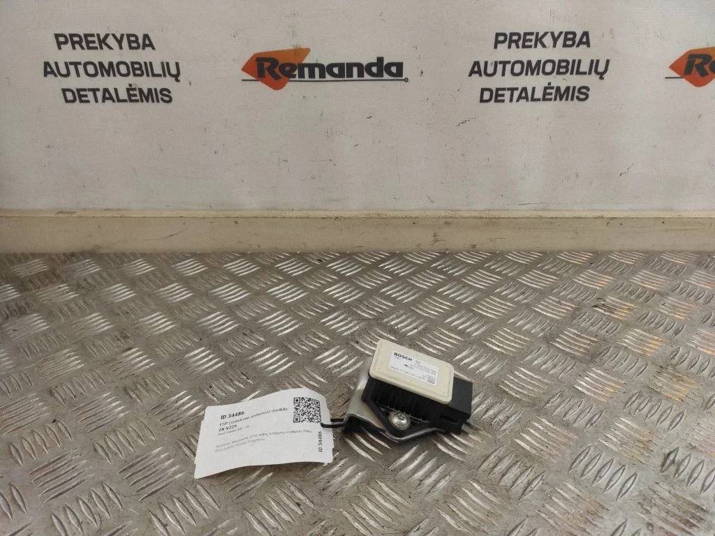 ESP (stabilumo sistemos) daviklis (išilginio pagreičio daviklis)
