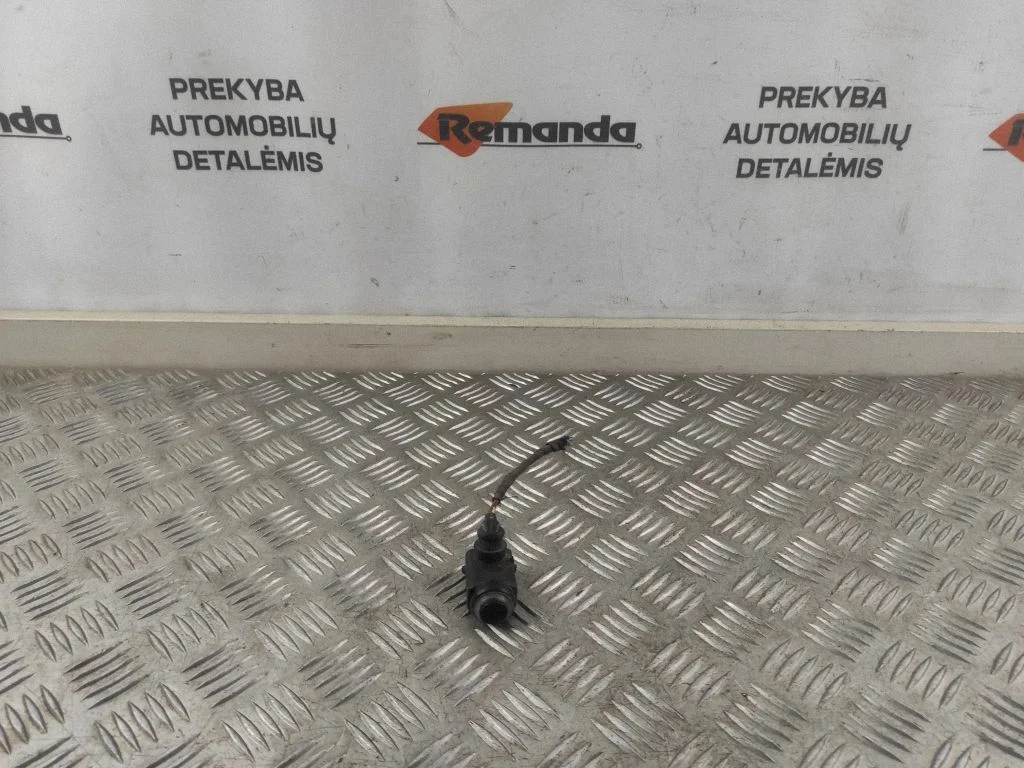 Parkošanās sensors PDC 0015427418