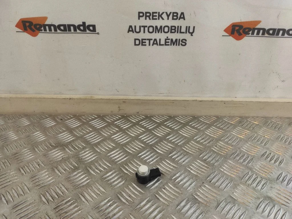 Parkošanās sensors PDC – BMW 5. sērija G30 G31 G38 (2016-)