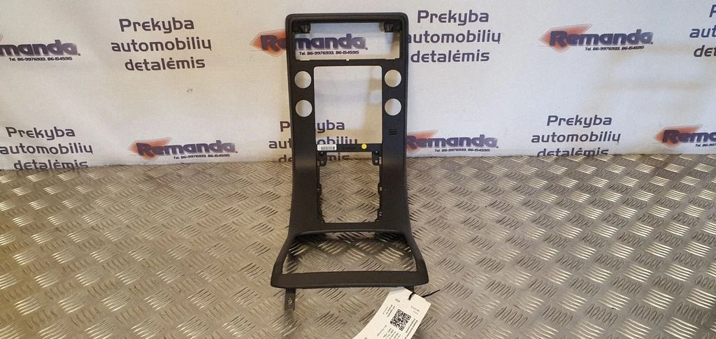 Klimato kontrolės/ pečiuko kontrolės apdaila