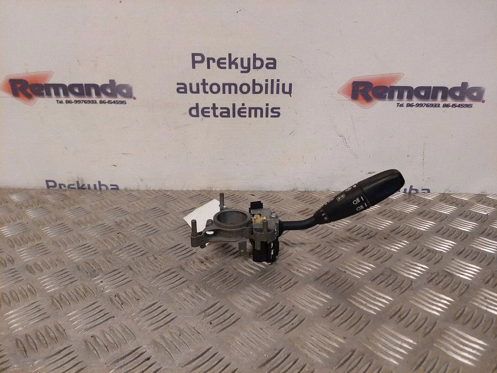 Pagriezienu/gaismu svira A9065450110