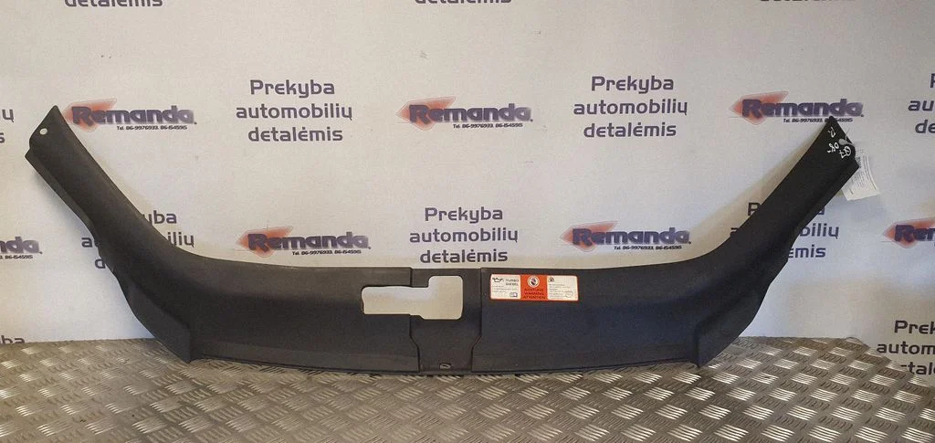 Viršutinė dalis radiatorių panelės (televizoriaus)