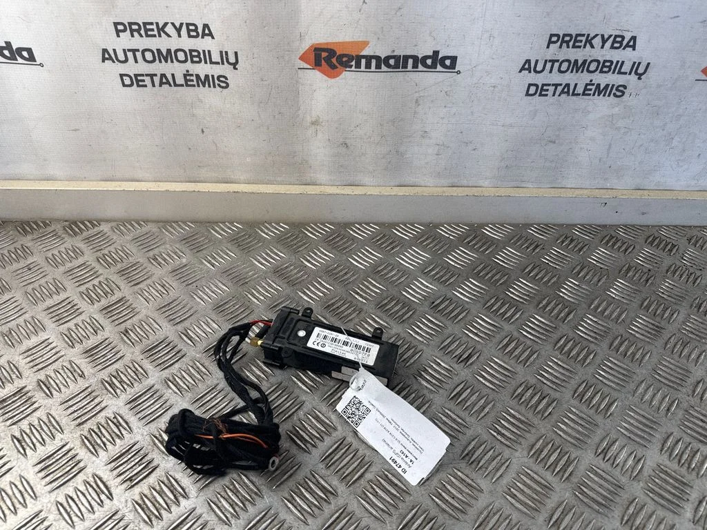 Aerial GPS antenna – Mercedes-Benz CLS-Class C218 X218 (2011-2017)