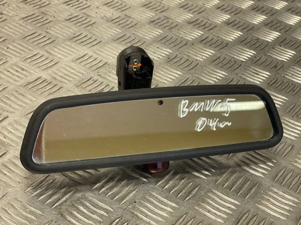 Rear view mirror (interior) 8236774