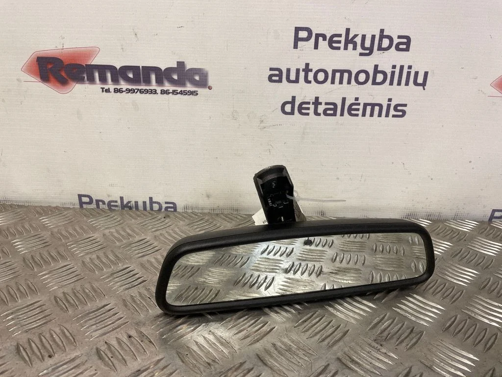 Atpakaļskata spogulis (salonā) 015891