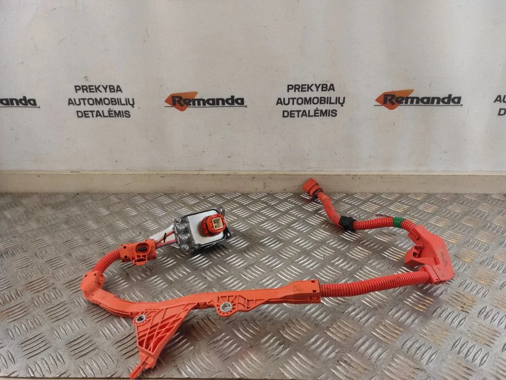 Citi vadi/instalācija – Toyota RAV 4 (XA50) (2018-)