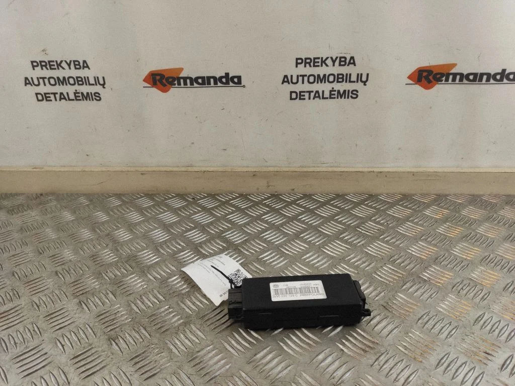 Telefono valdymo blokas