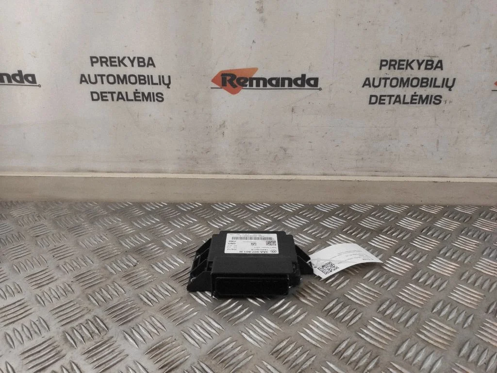 Rankinio stabdžio valdymo blokas