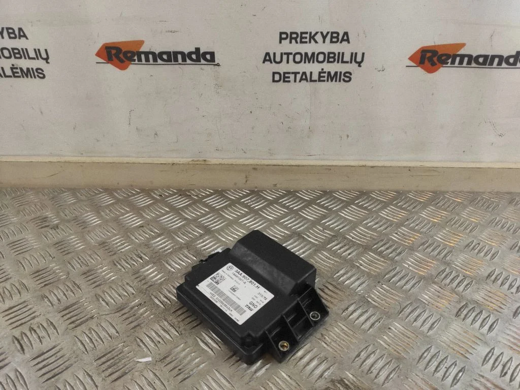 Rankinio stabdžio valdymo blokas