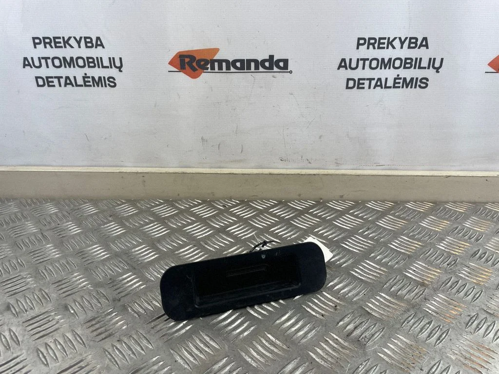 Tailgate opening switch 13271375