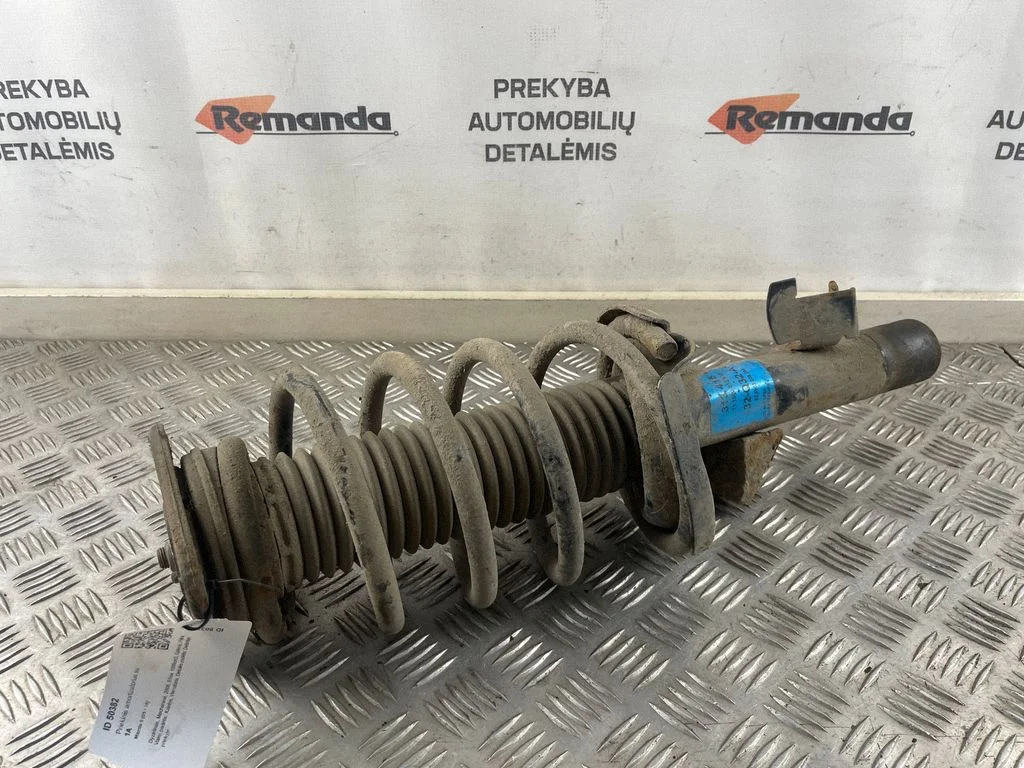 Front shock absorber with coil spring 32Q32A