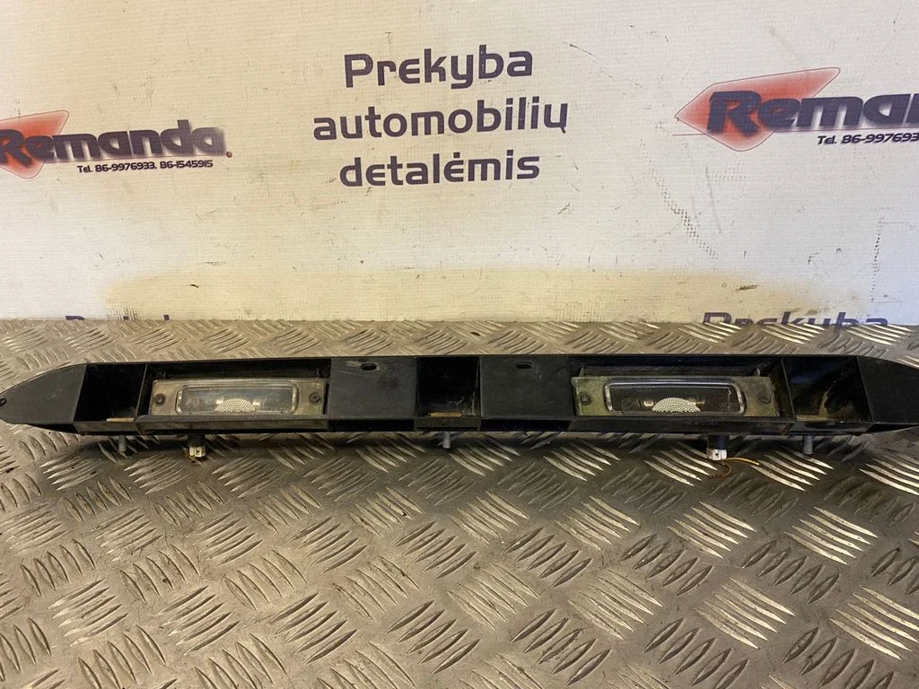 Galinio dangčio numerio apšvietimo juosta