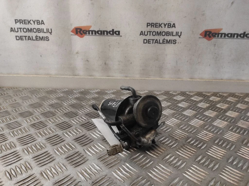 Fuel filter housing – Toyota Avensis T250 (2006-2009)