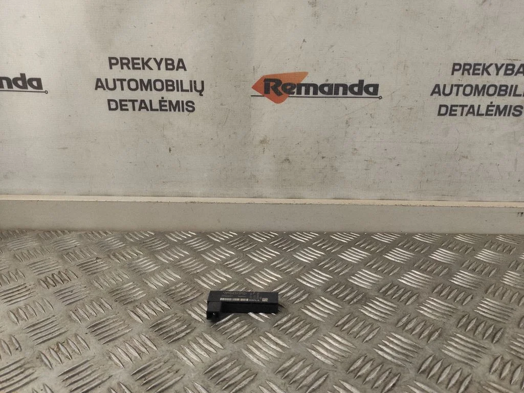 Beraktės sistemos antena