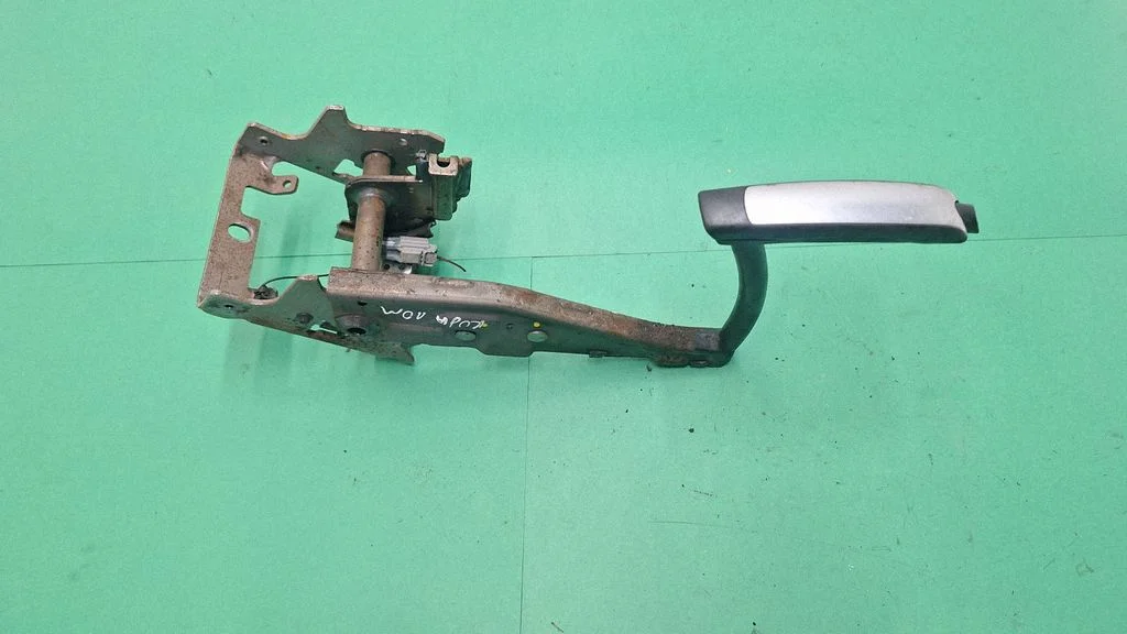 Rankinio mechanizmas (salone)