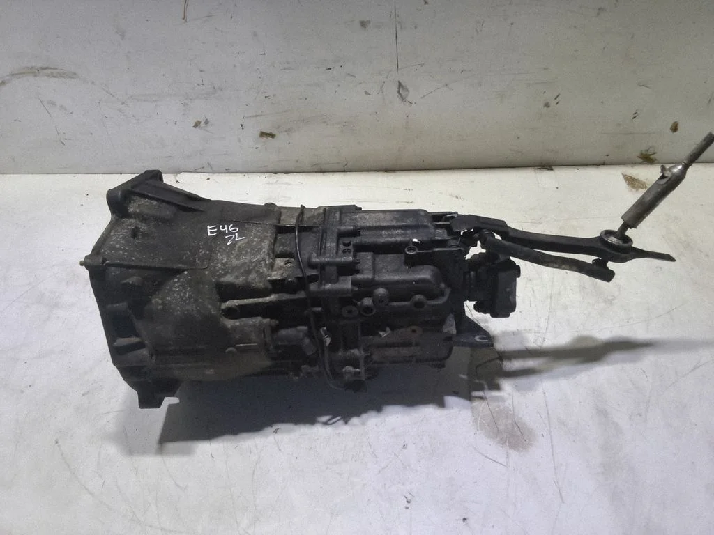 Mechaninė 5 pavarų dėžė