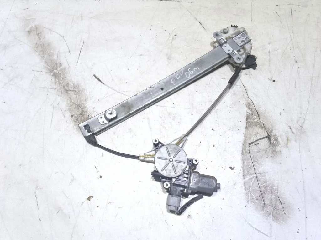 Priekinio el. lango pakėlimo mechanizmo komplektas