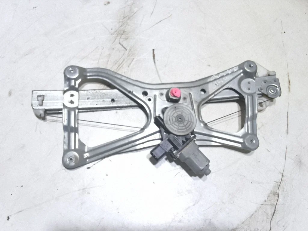 Priekinio el. lango pakėlimo mechanizmo komplektas
