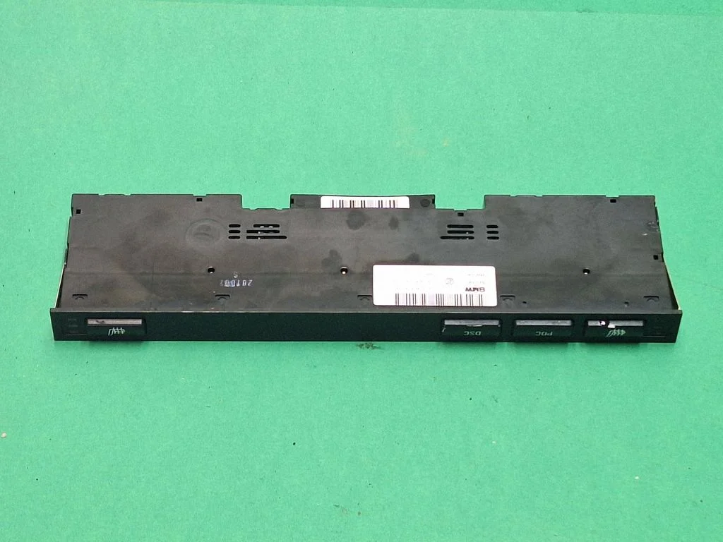 Seat heating switch 61318373776