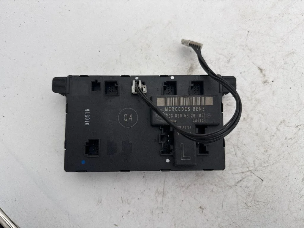 Durų elektronikos valdymo blokas
