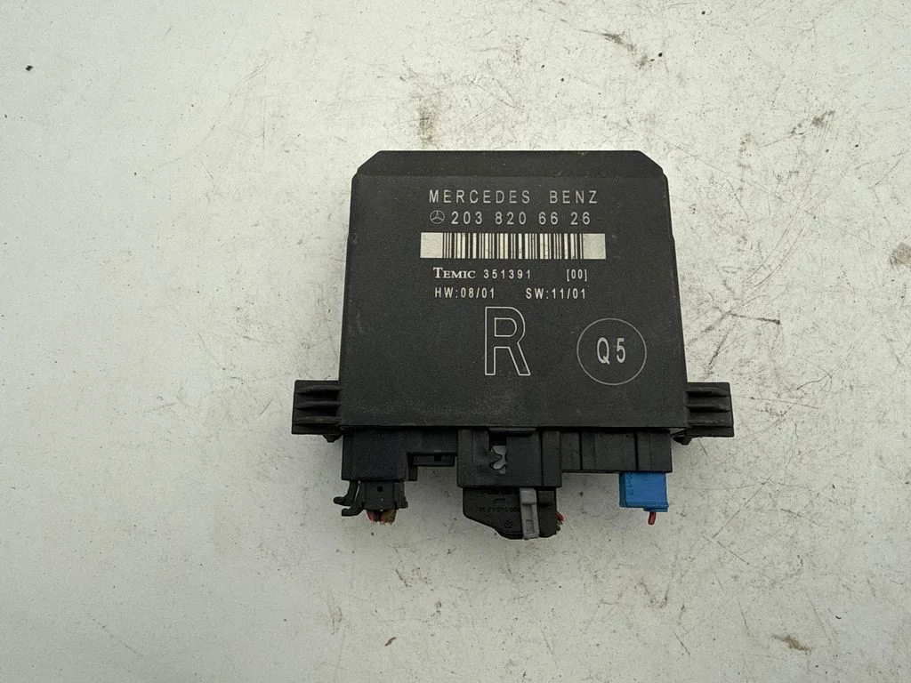 Durų elektronikos valdymo blokas