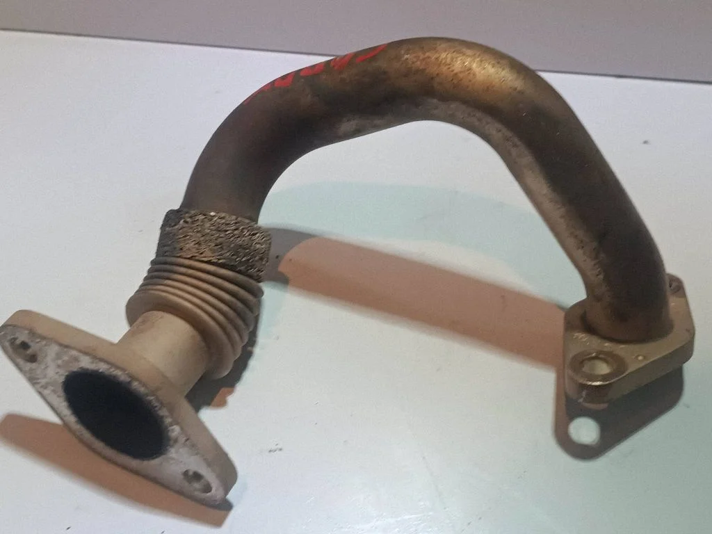 EGR vamzdelis (-iai)/ žarna (-os)