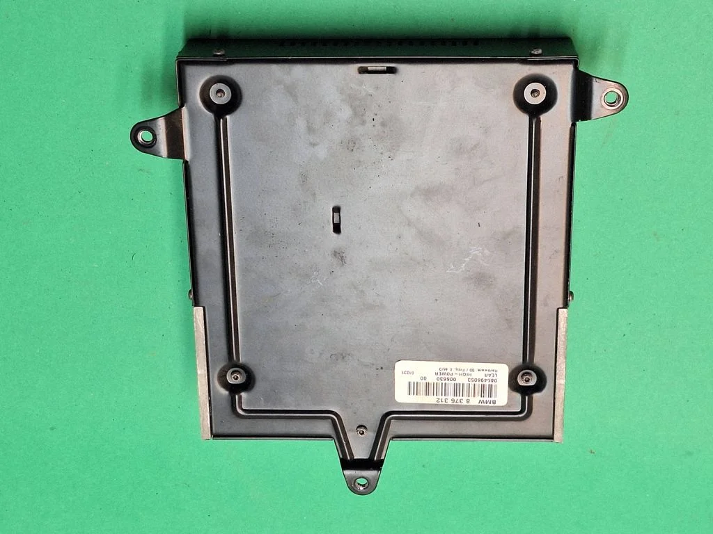 Sound amplifier 8376312