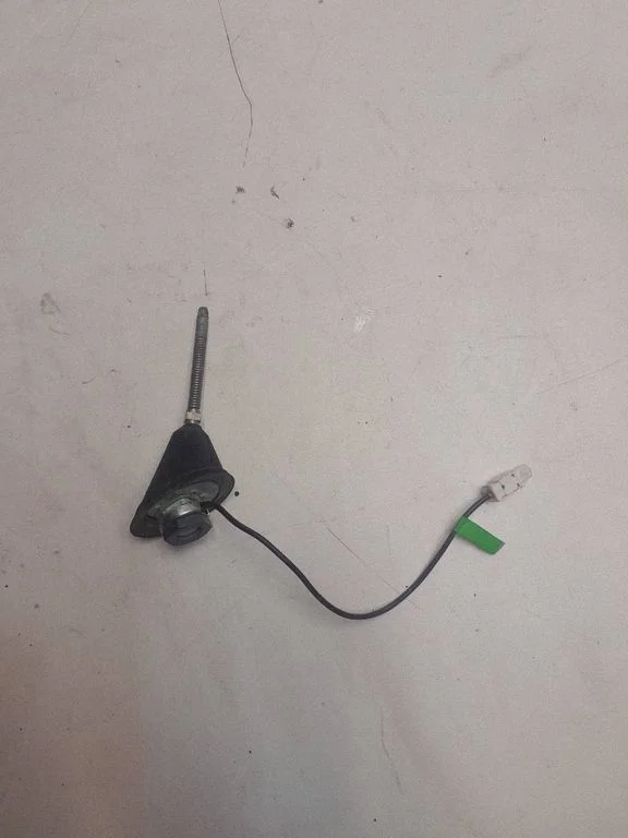 Radio antena