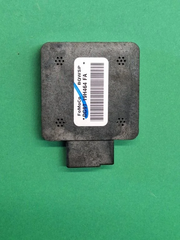 Antenos valdymo blokas