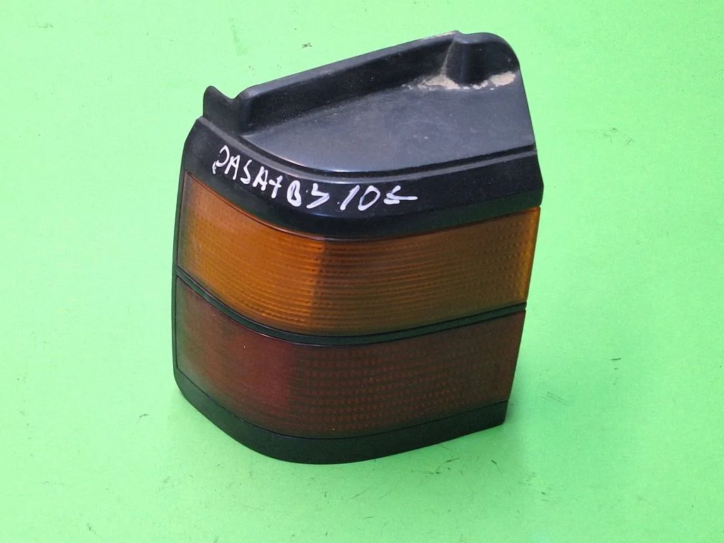 Rear/tail lights – Volkswagen Passat B3 (1988-1993)