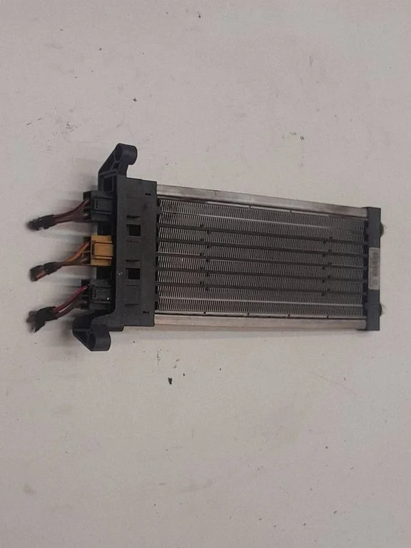 Elektrinis salono pečiuko radiatorius