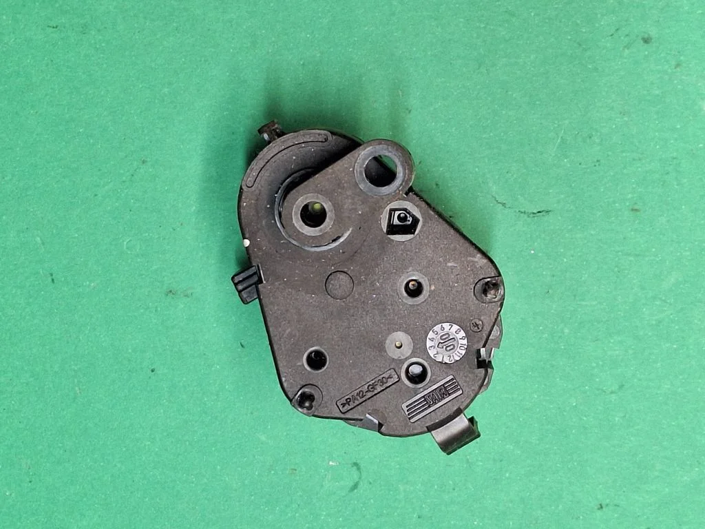 Air flap motor/actuator 6902855