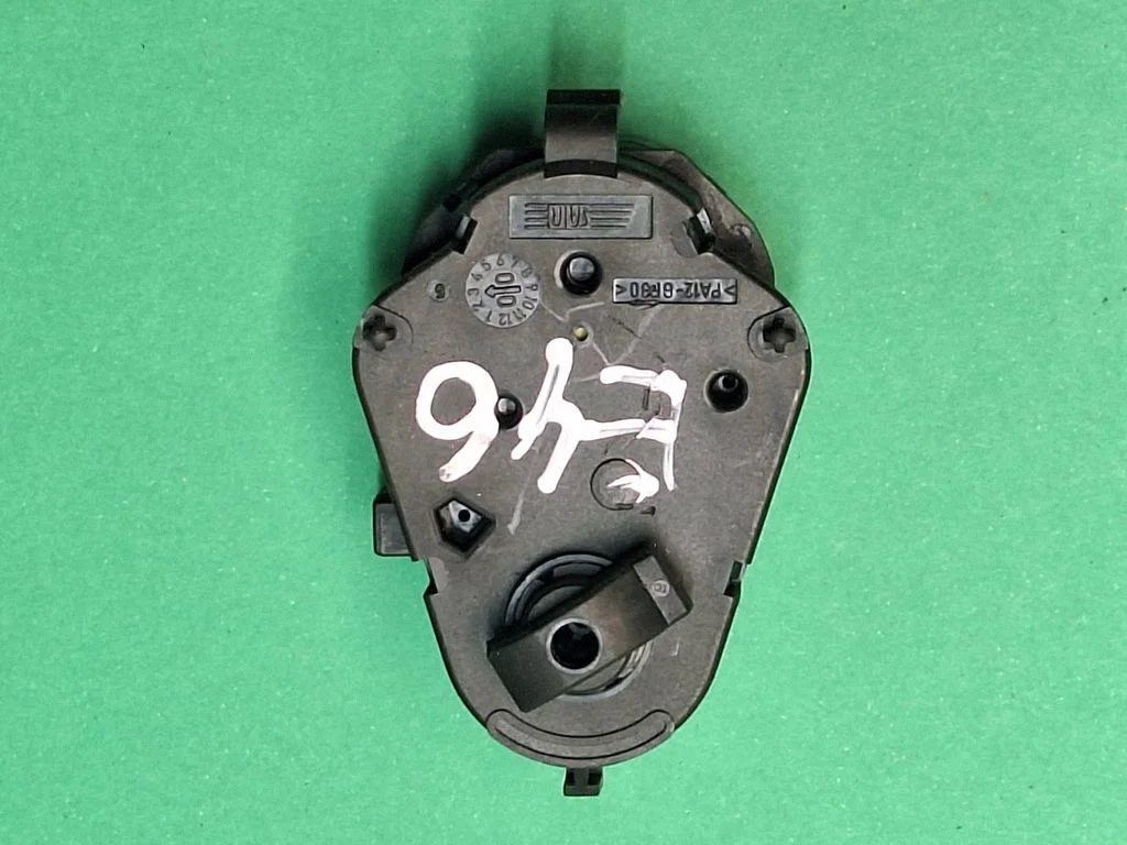 Air flap motor/actuator 6902853