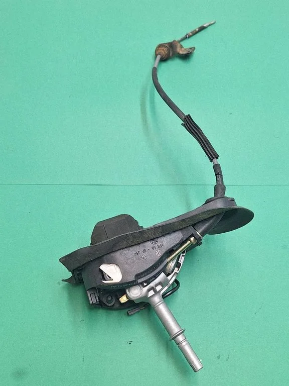 Pavarų perjungimo mechanizmas (kulisa)