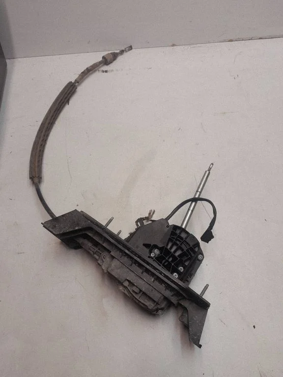 Pavarų perjungimo mechanizmas (kulisa)