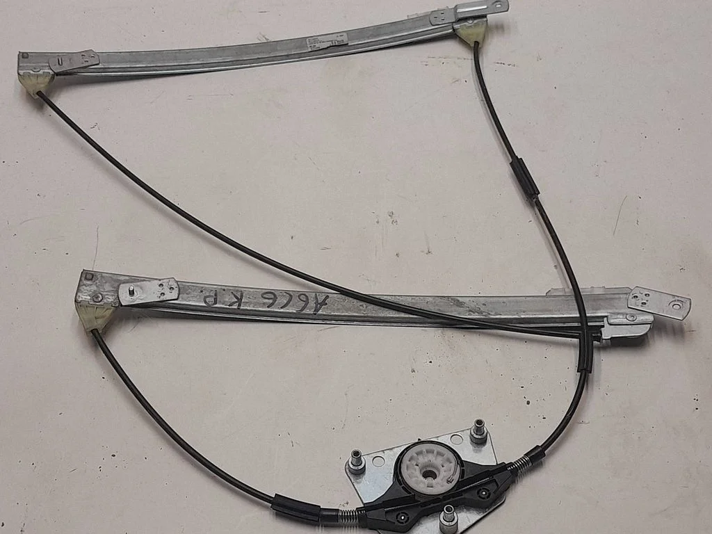 Priekinis el. lango pakėlimo mechanizmas be varikliuko