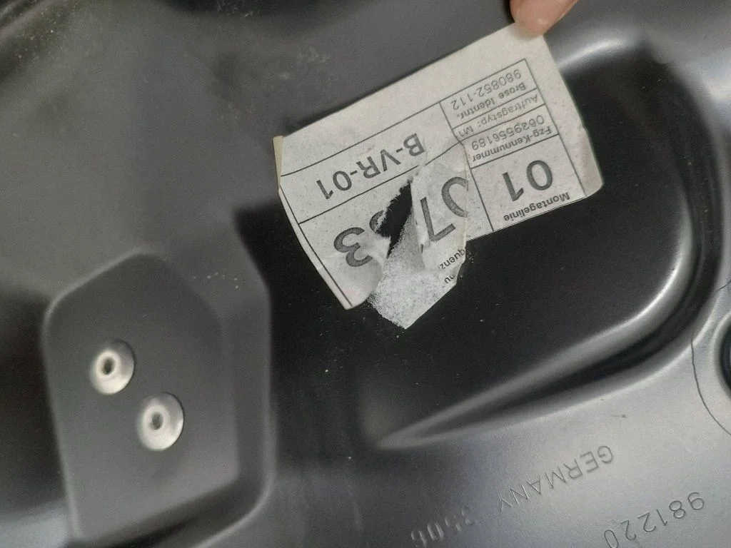 Priekinis el. lango pakėlimo mechanizmas be varikliuko